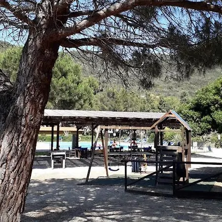 Elbamare Con Piscina Дом отдыха *